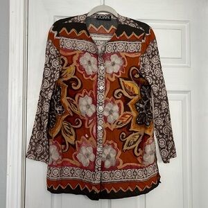 “Cignal- button down floral blouse size small”